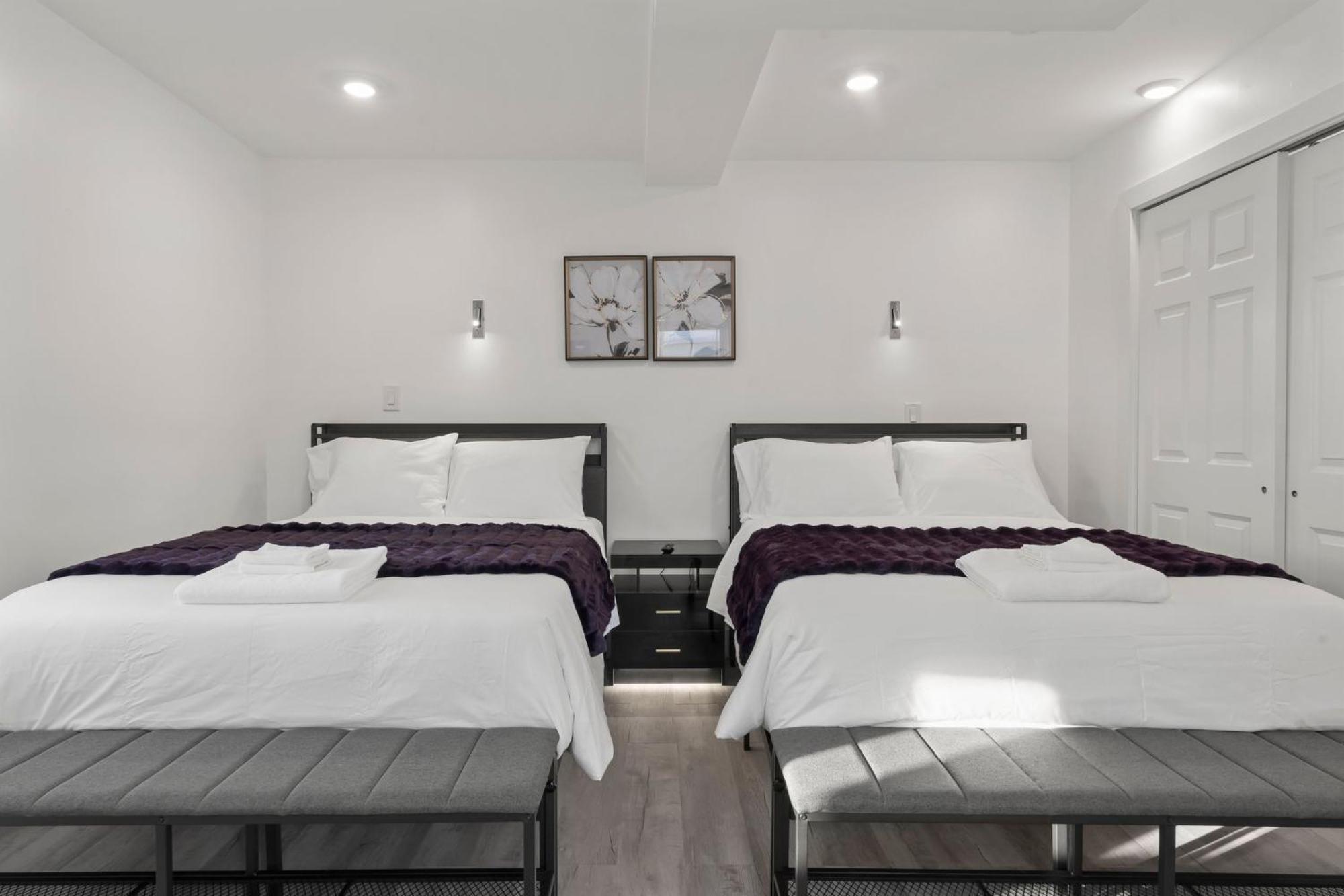 New Season Royals, Airport West Hotel Chester